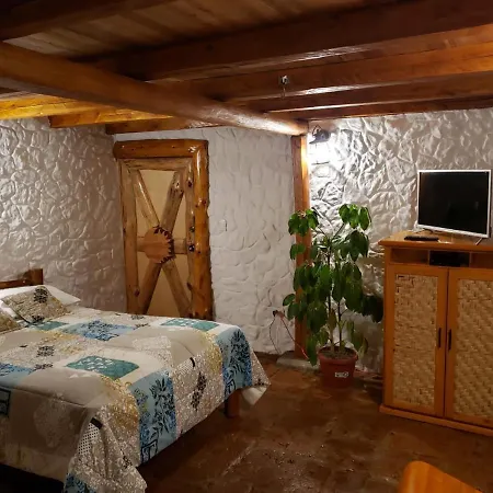 Atallaro Hospedaje Otavalo Exterior photo