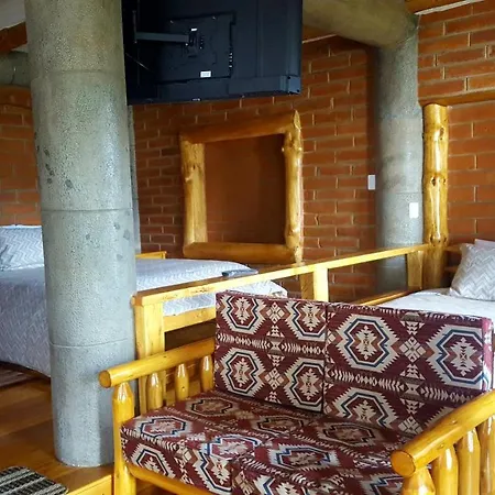 Atallaro Hospedaje Otavalo Exterior photo
