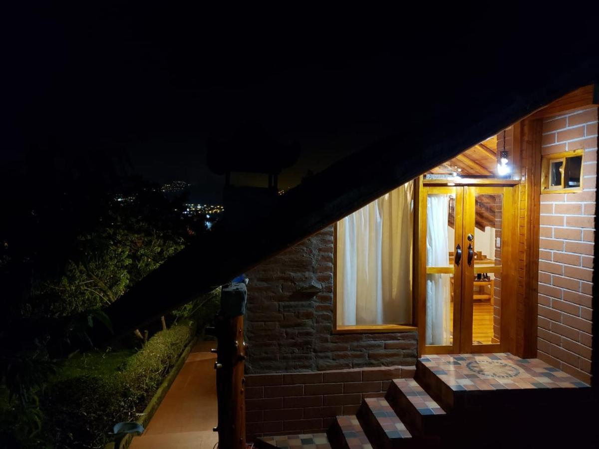 Atallaro Country house *