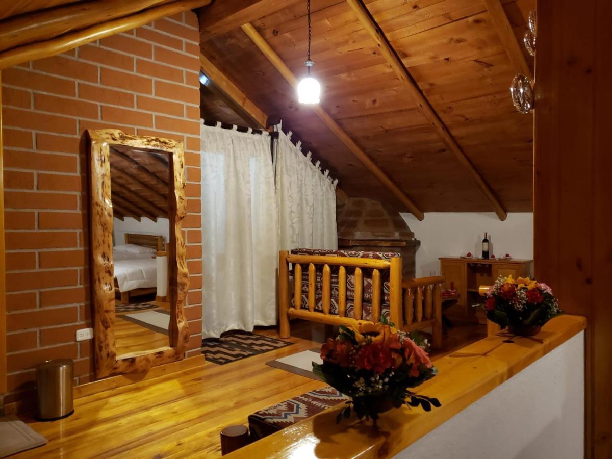 Atallaro * Otavalo